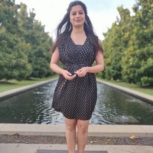 Meet your Posher, Shruti